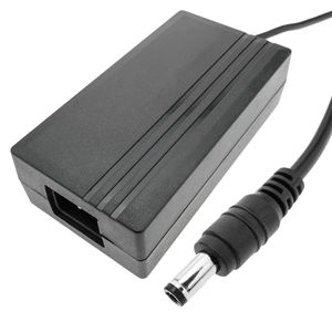 Fuente de alimentación de sobremesa. Adaptador de 220 VAC a 24 V y 2 A