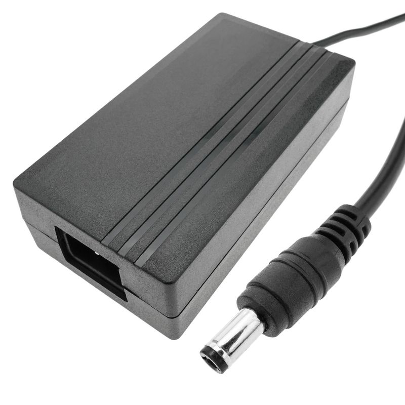 Fuente de alimentación de sobremesa. Adaptador de 220 VAC a 24 V y 2 A - VF04200 - 01